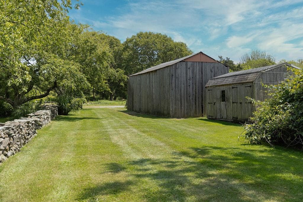 1003 Fort Getty Road photo 44