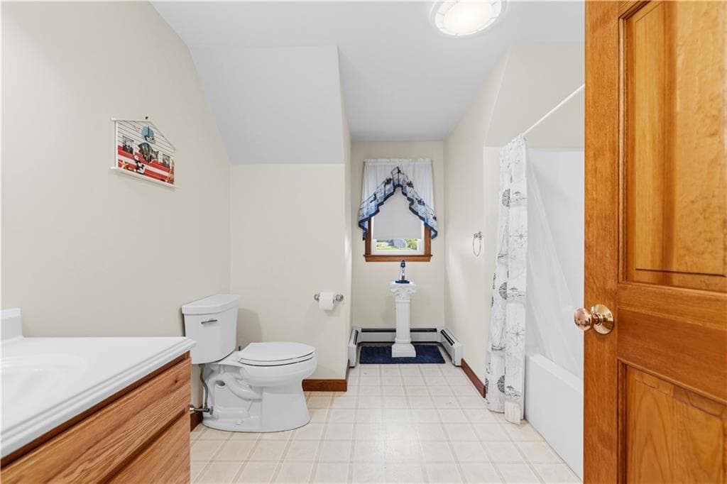 Single Family Residence at 400 Sampson Street, Fall River, photo 31 of 40