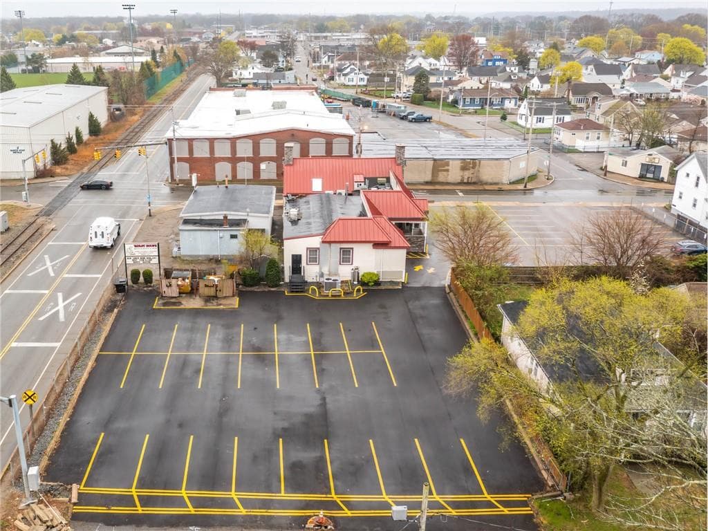 176 Columbus Avenue photo 43