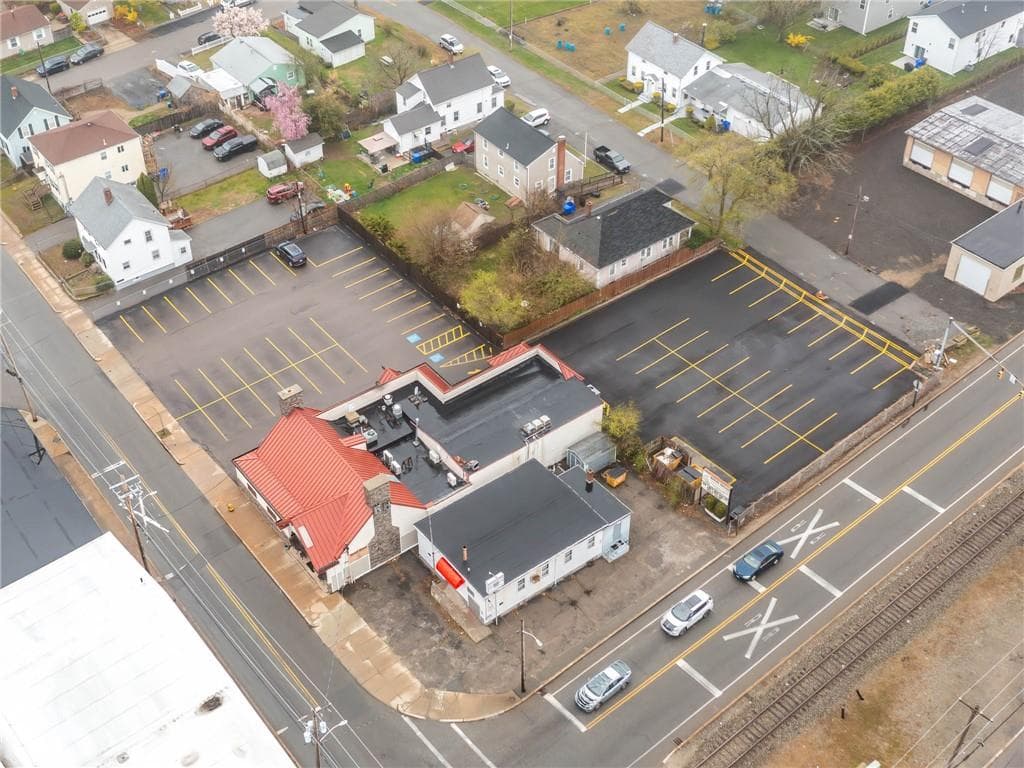 176 Columbus Avenue photo 41