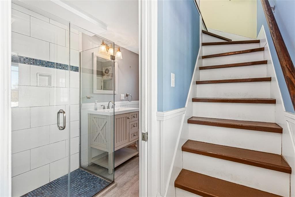 Multi Family at 6 MacAlder Street, Narragansett, photo 6 of 32
