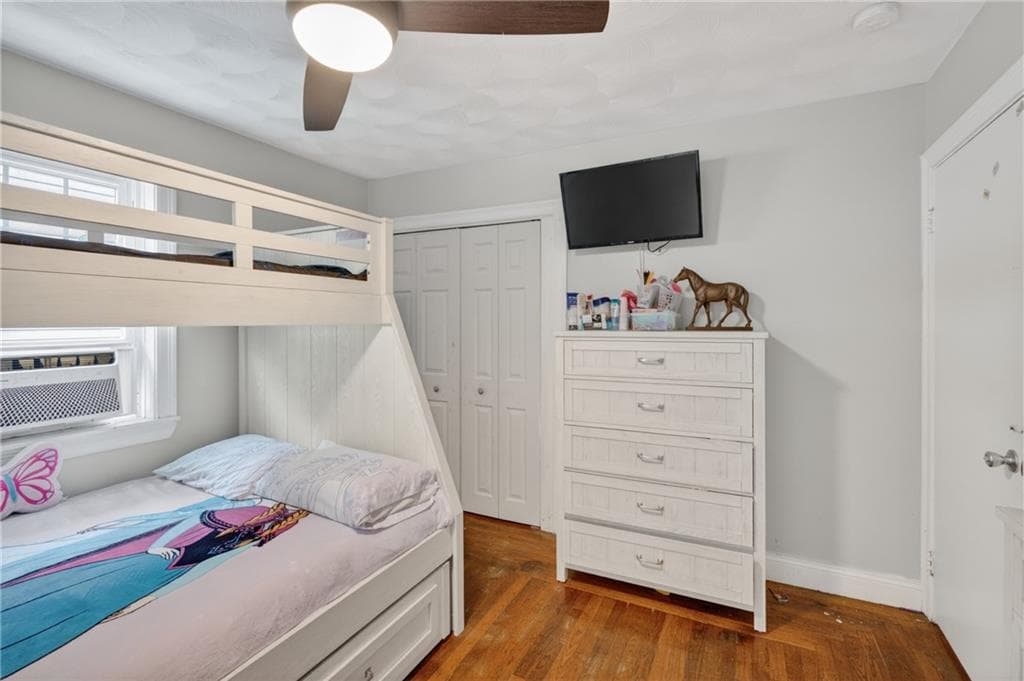 Single Family Residence at 368 Hawkins Street, Providence, photo 16 of 33