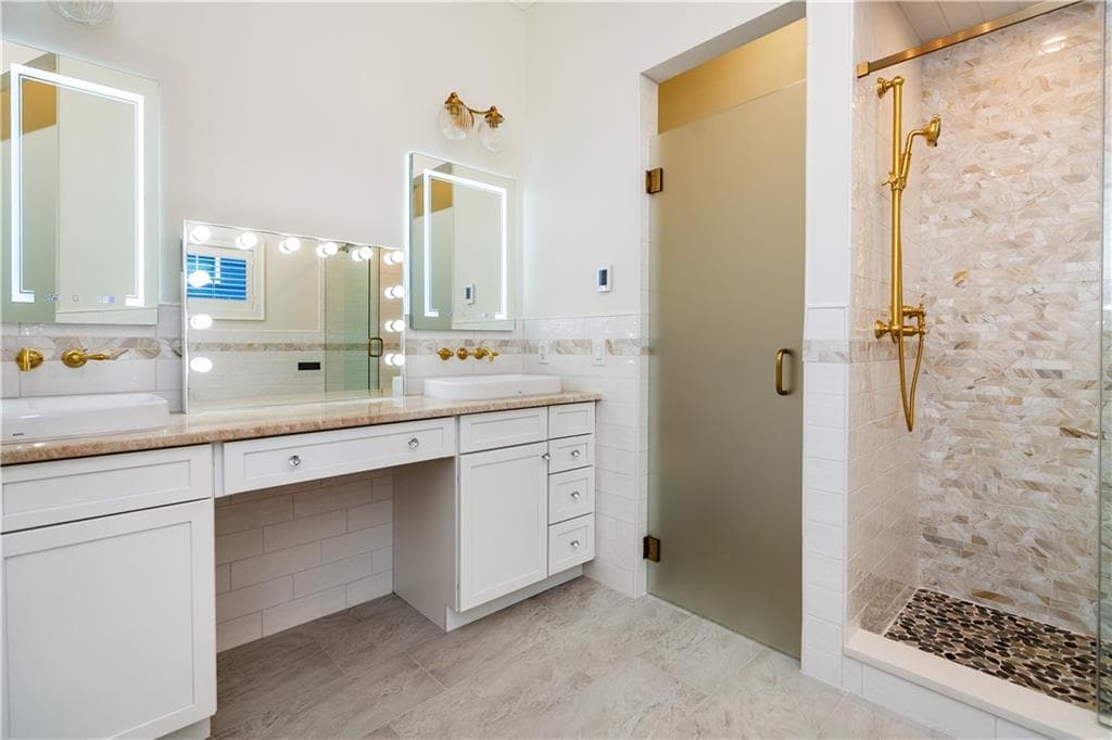 15 Hampton Road UNIT 20 photo 14