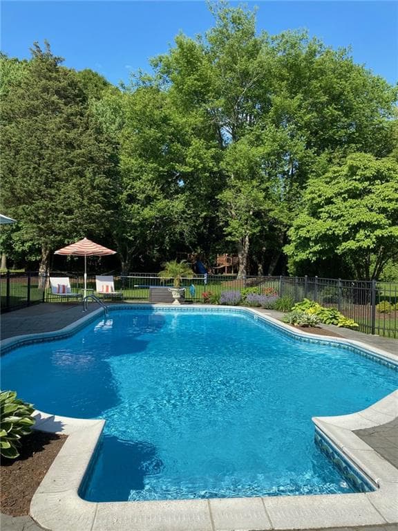 193 Torrie Lane photo 4