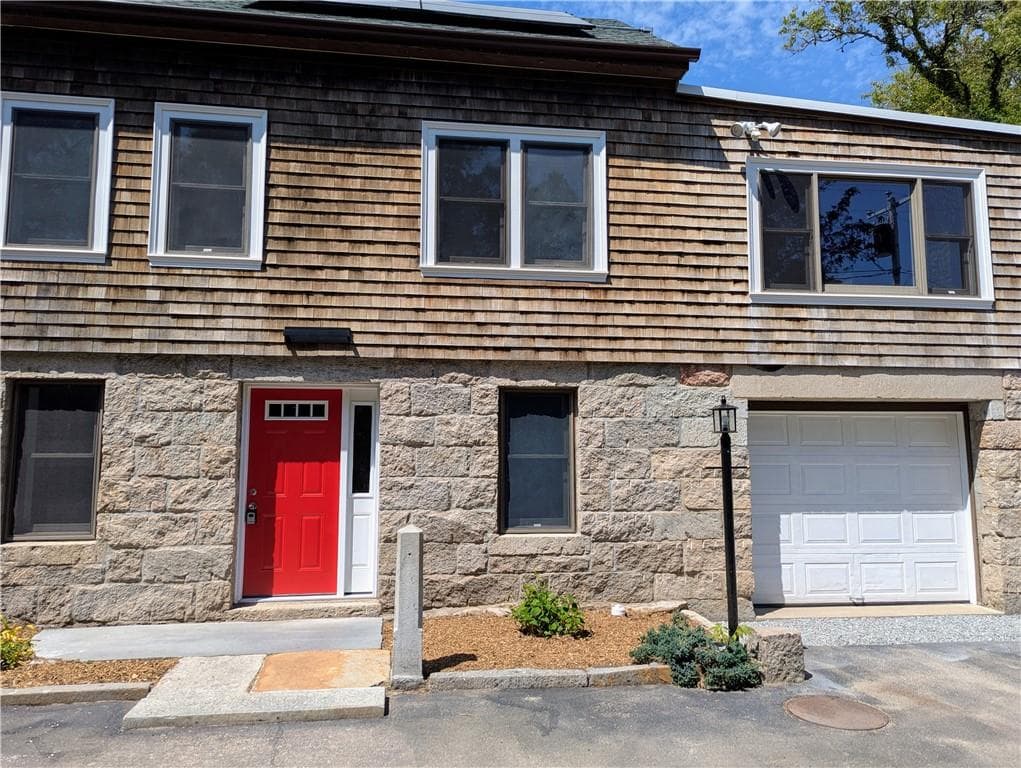 Multi Family at 2185 A/B Post Road, South Kingstown, photo 2 of 35