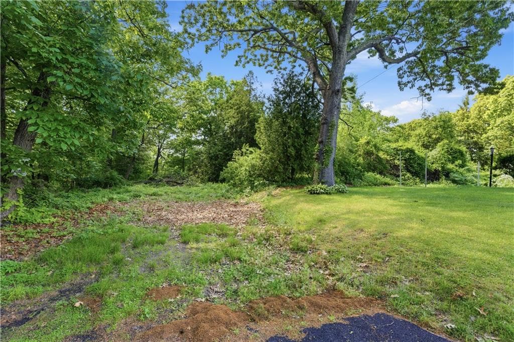 0 Woodlawn Avenue photo 4