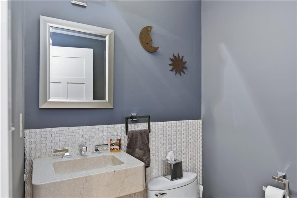 Condominium at 1000 Chapel View Boulevard UNIT 306, Cranston, photo 32 of 32
