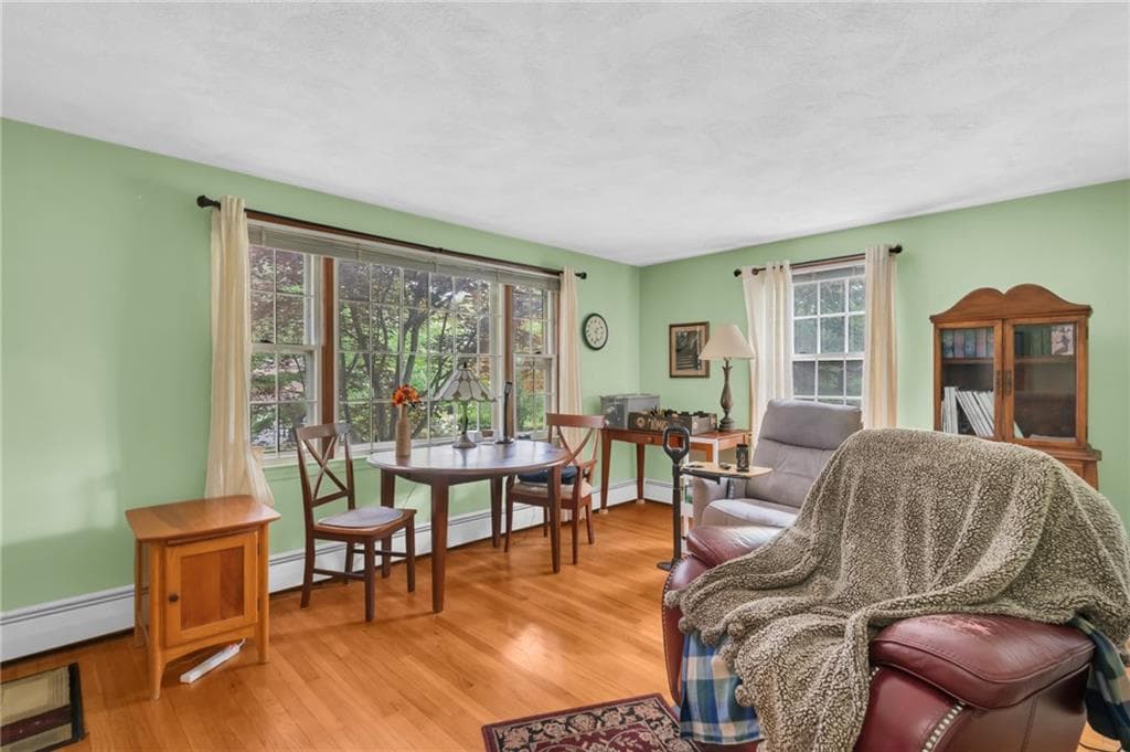 12 Howard Road photo 42