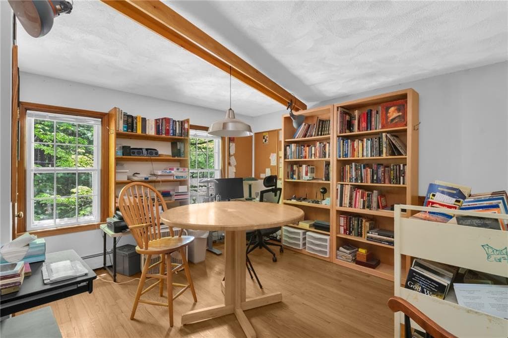 12 Howard Road photo 30