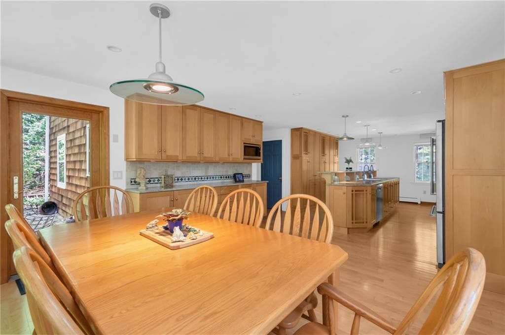 12 Howard Road photo 8