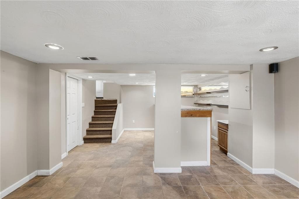 105 Park Avenue photo 36