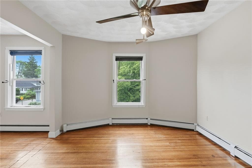 105 Park Avenue photo 29