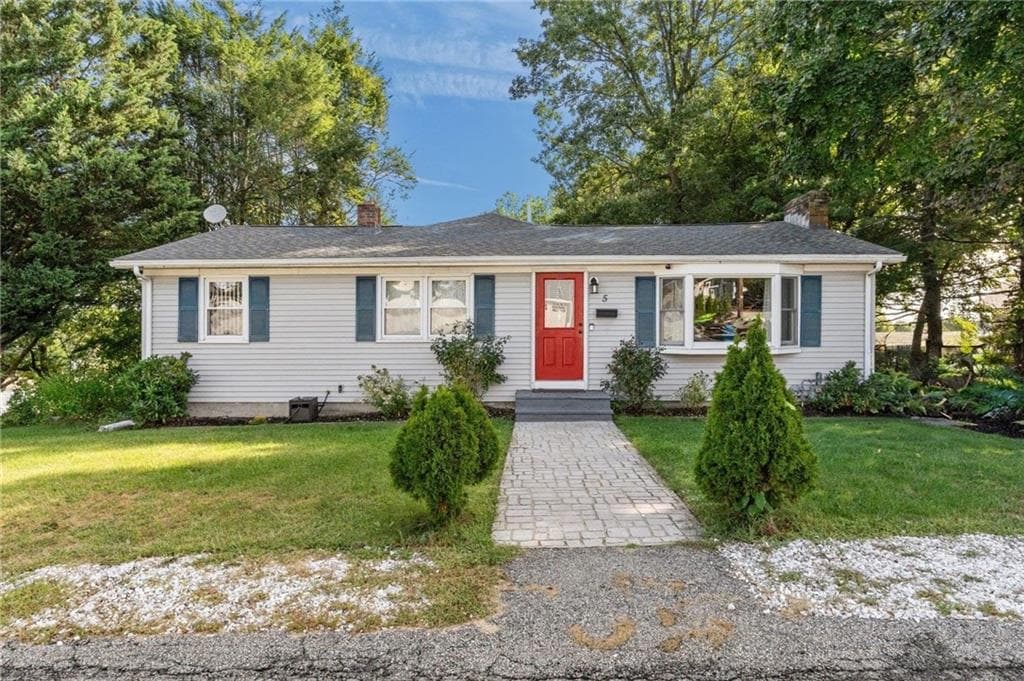 Single Family Residence at 5 Woodbine Street, North Providence, photo 30 of 32