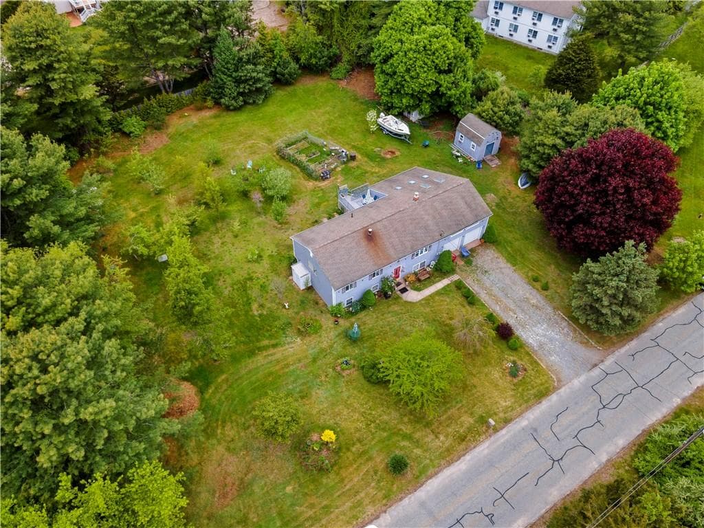 57 SHEILA Drive photo 38