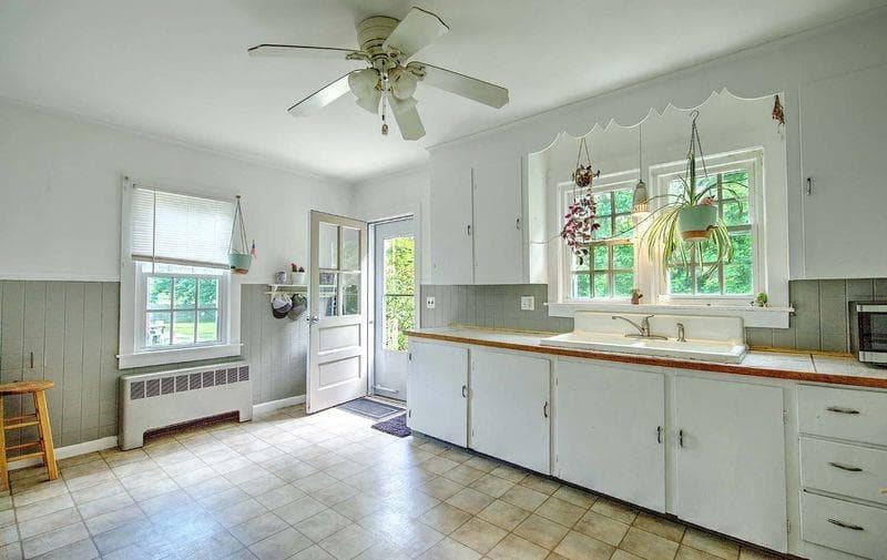 Condominium at 30 Paddy Hill Rd Road, South Kingstown, photo 8 of 22