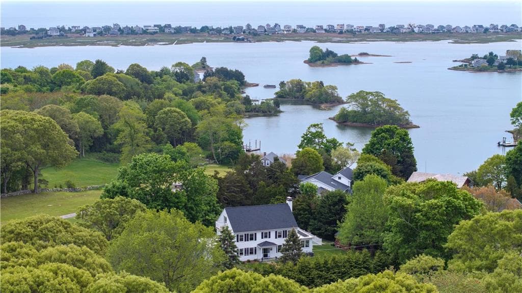 229 Shore Road photo 6