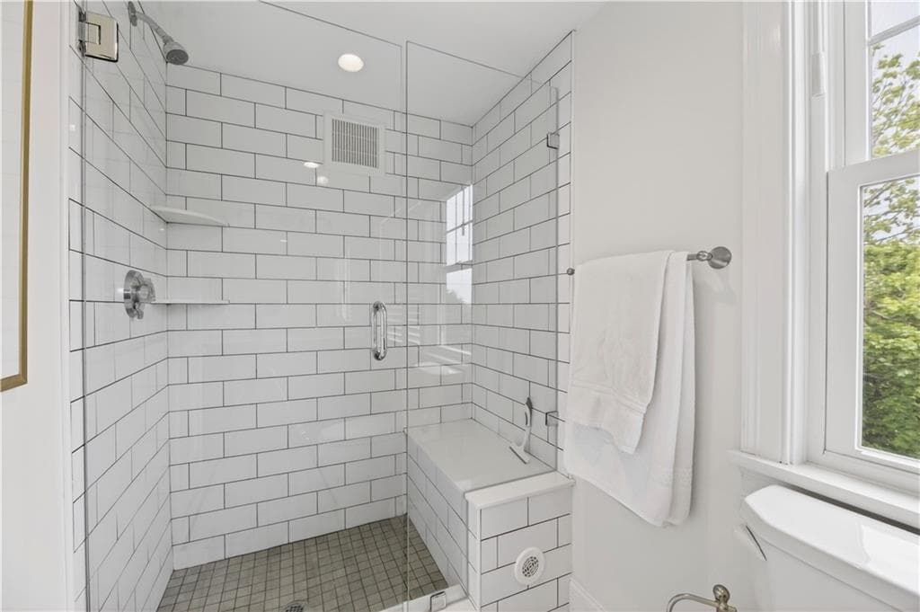 229 Shore Road photo 31