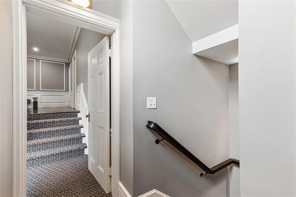 188 Blackstone Boulevard photo 44