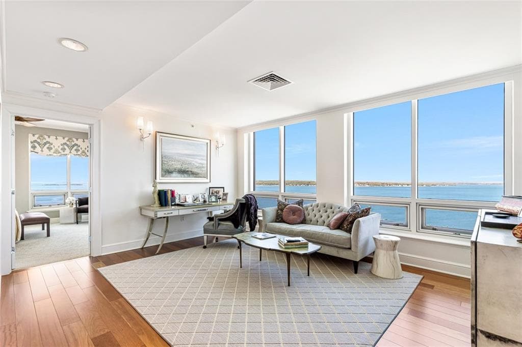 1 Tower Drive UNIT 1701 photo 27
