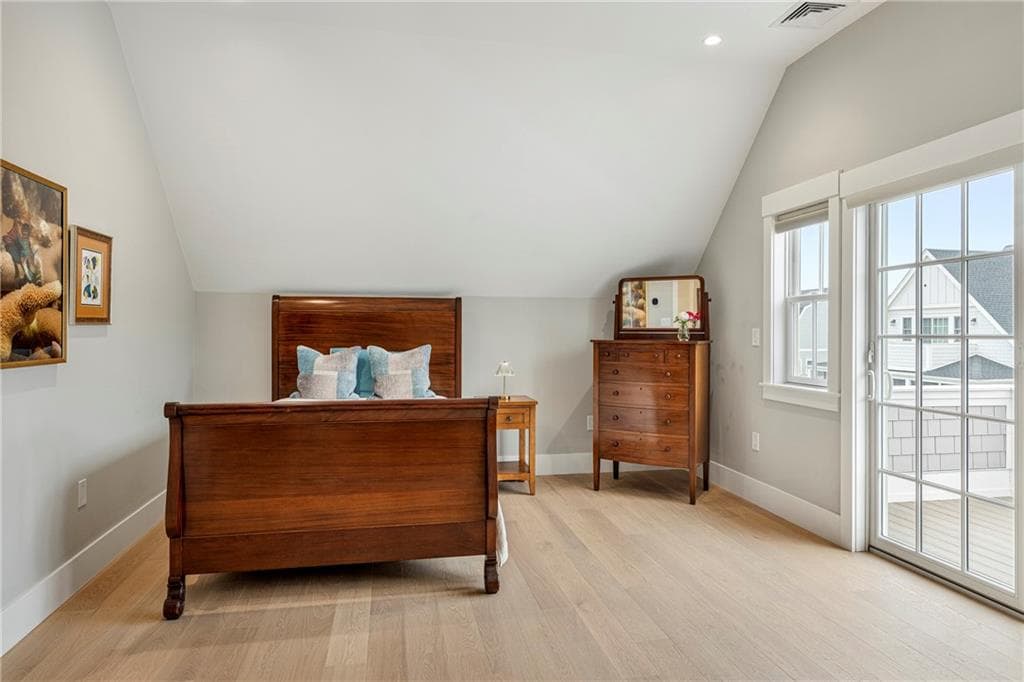 5 Portsmouth Lane photo 38