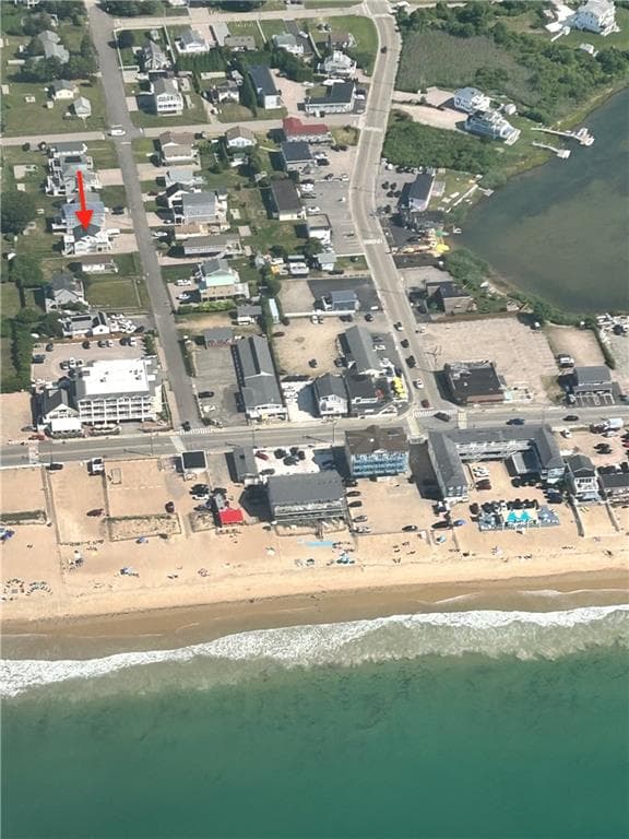 12 Montauk Avenue photo 47