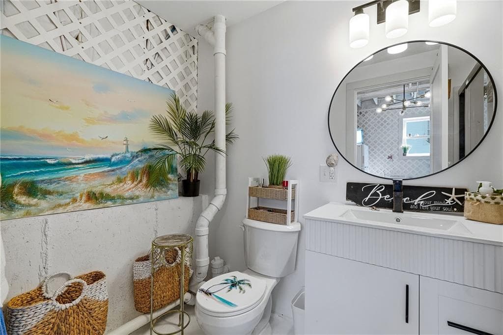 12 Montauk Avenue photo 33
