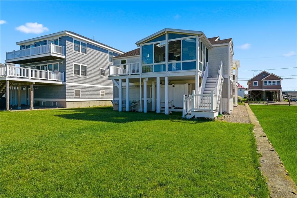 12 Montauk Avenue photo 41