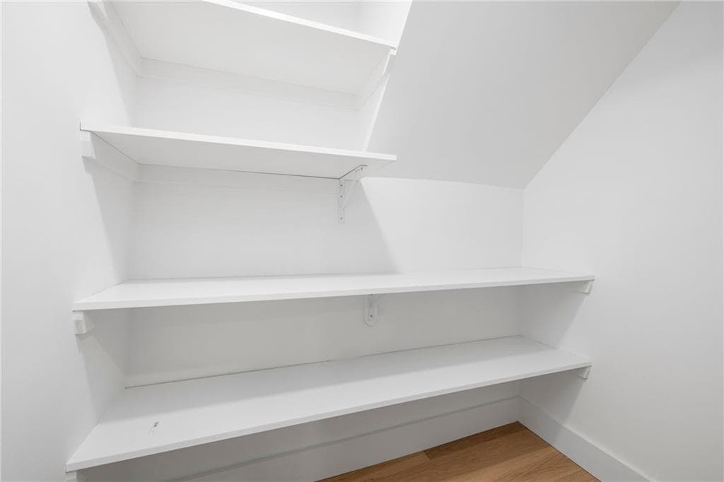 7 Sheffield Avenue photo 12