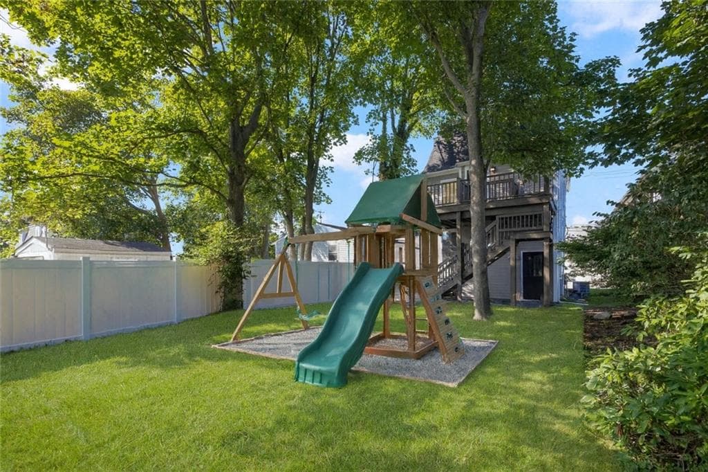 7 Sheffield Avenue photo 3