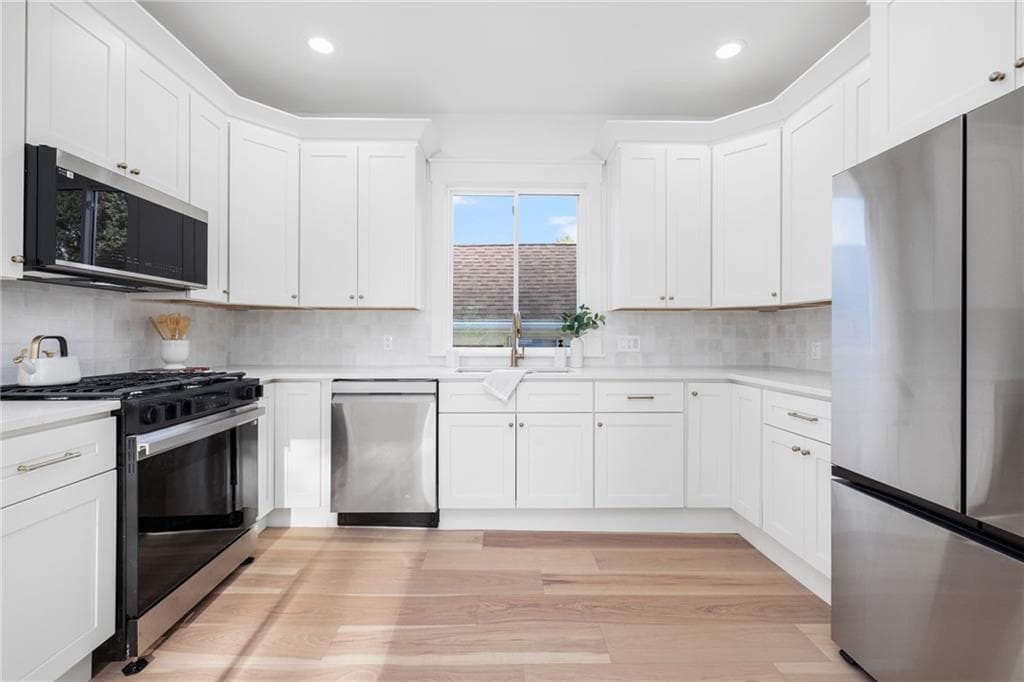 7 Sheffield Avenue photo 32