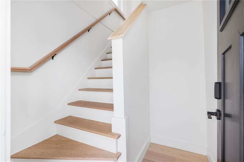 7 Sheffield Avenue photo 25