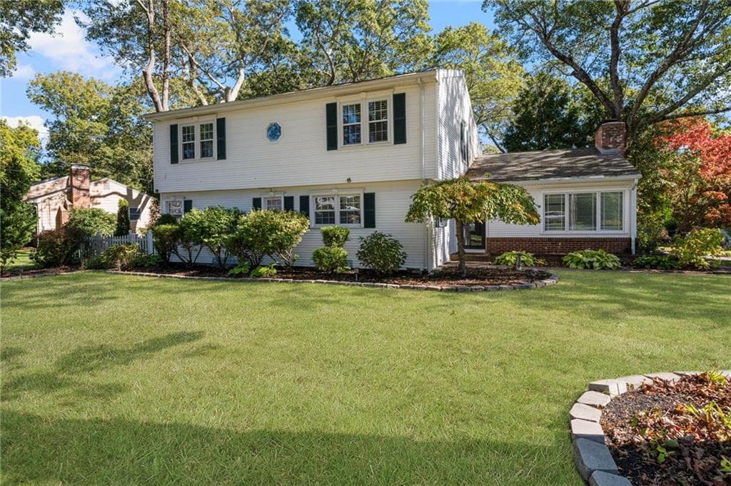 84 Hickory Drive photo 41