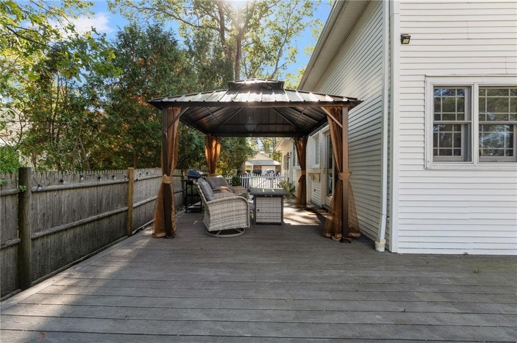 84 Hickory Drive photo 45