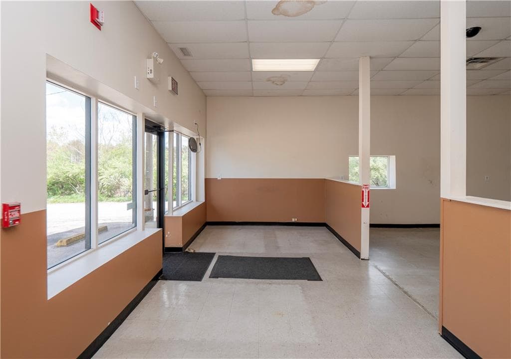 Commercial at 250 South County Trail, Exeter, photo 26 of 33