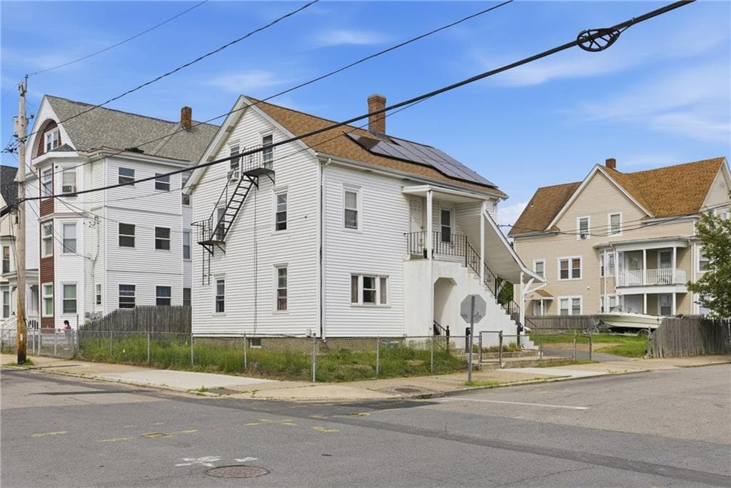 Multi Family at 46 Lilac Street, Pawtucket, photo 3 of 27