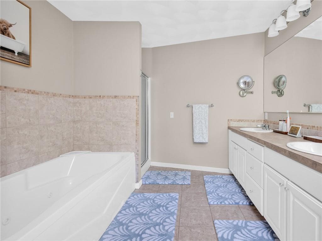 5 WEYMOUTH Lane photo 27
