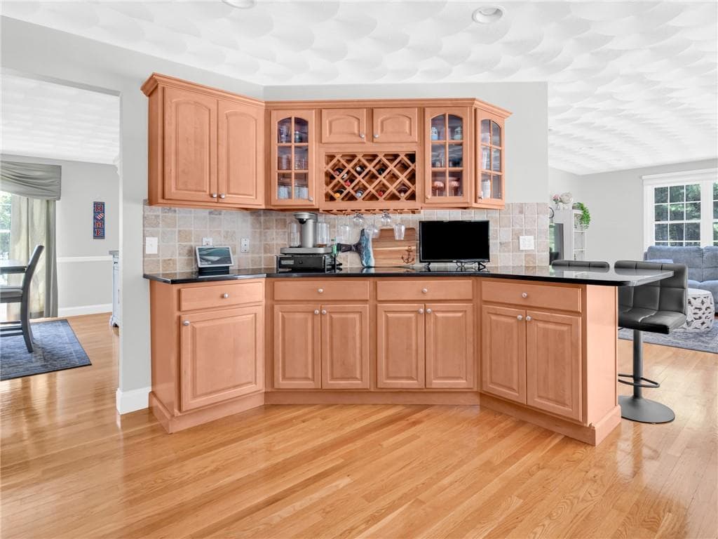 5 WEYMOUTH Lane photo 6