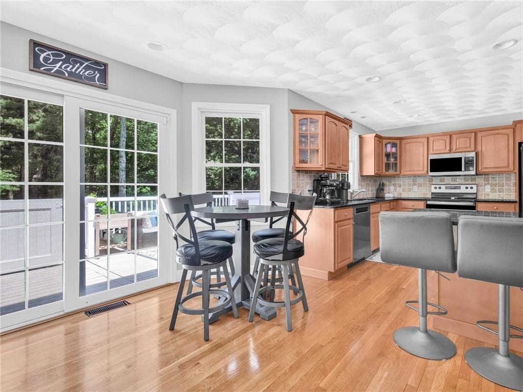 5 WEYMOUTH Lane photo 9