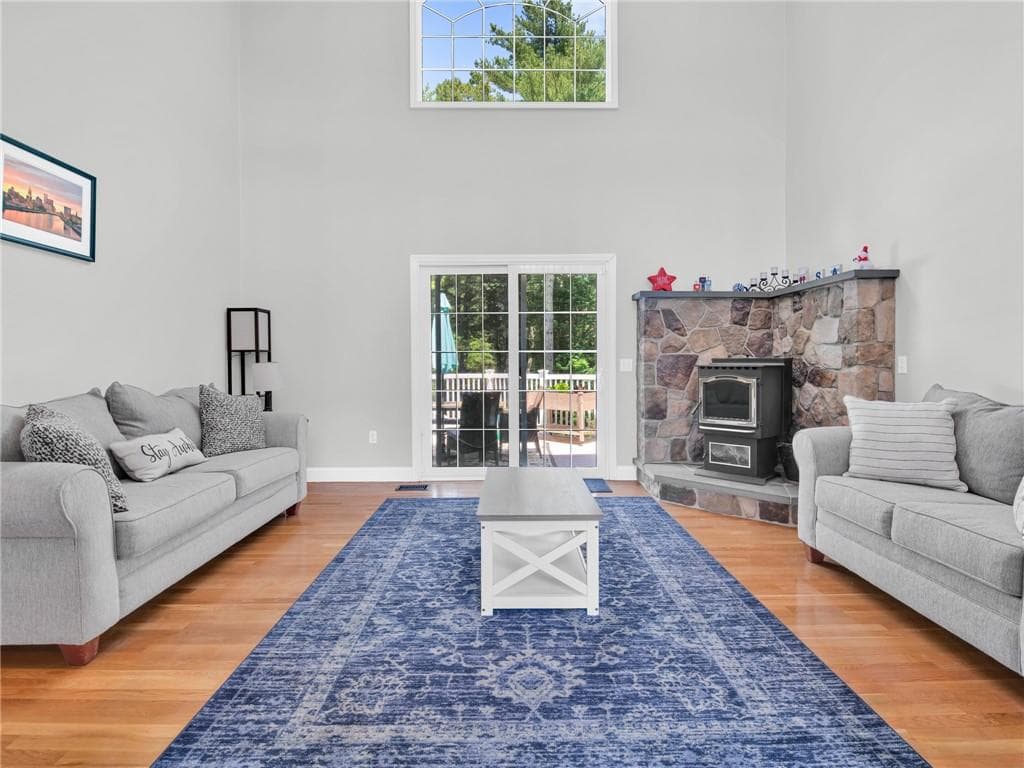 5 WEYMOUTH Lane photo 15