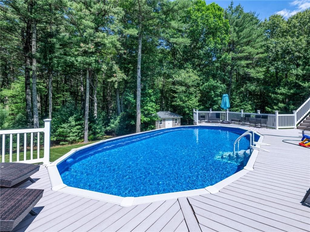 5 WEYMOUTH Lane photo 40