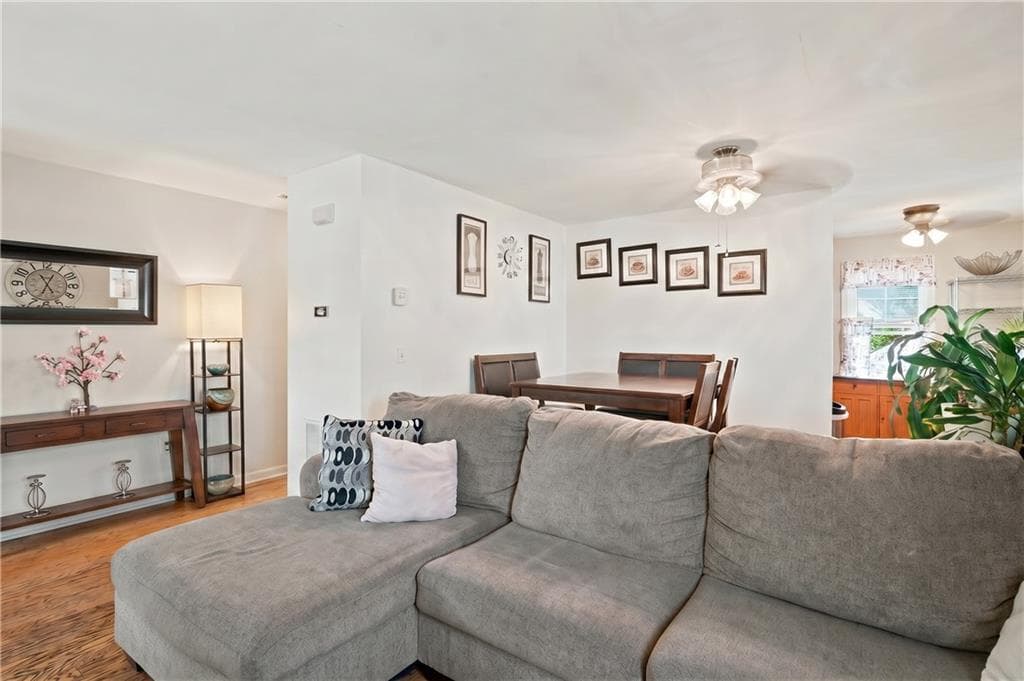 Condominium at 221 Early Street UNIT B, Providence, photo 5 of 23