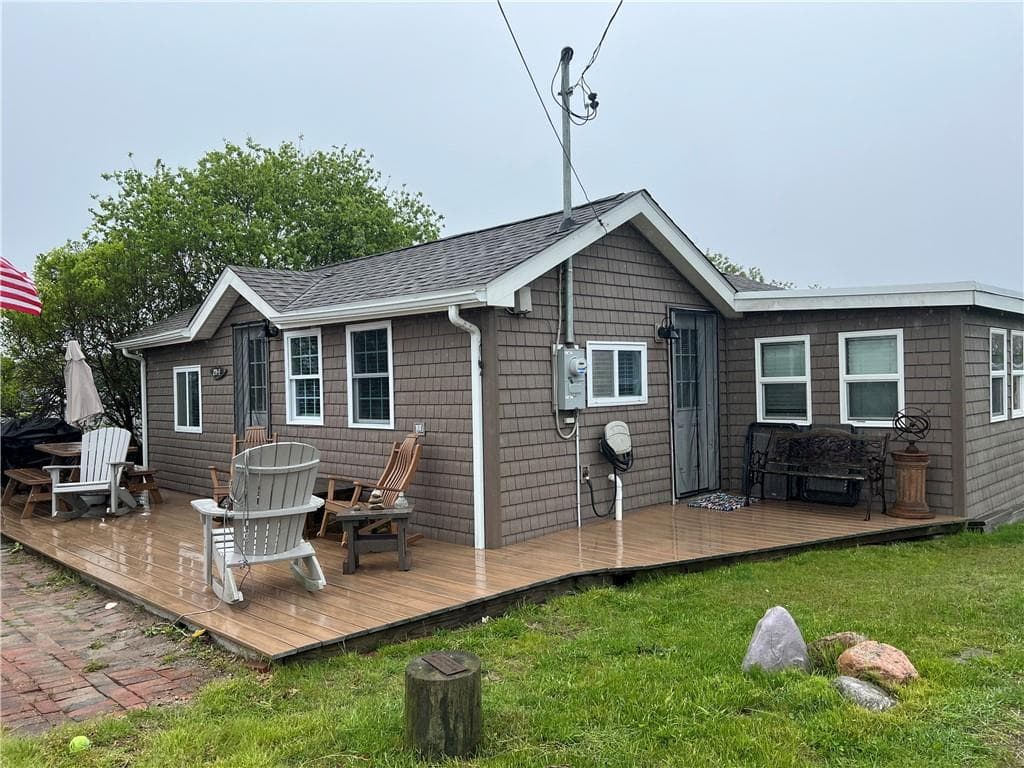 271 E Great Island Road photo 3