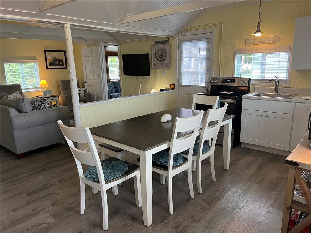 271 E Great Island Road photo 9