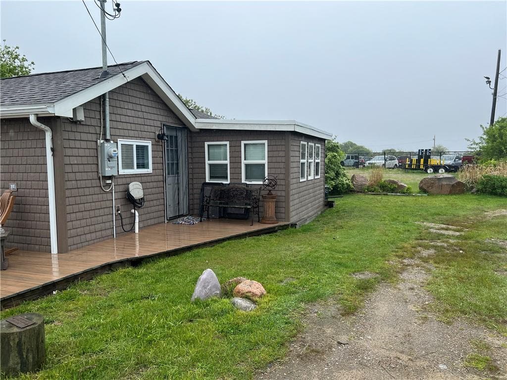 271 E Great Island Road photo 4