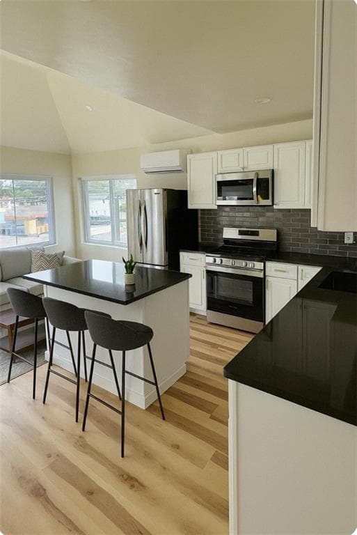 460 458 Smithfield Avenue photo 2