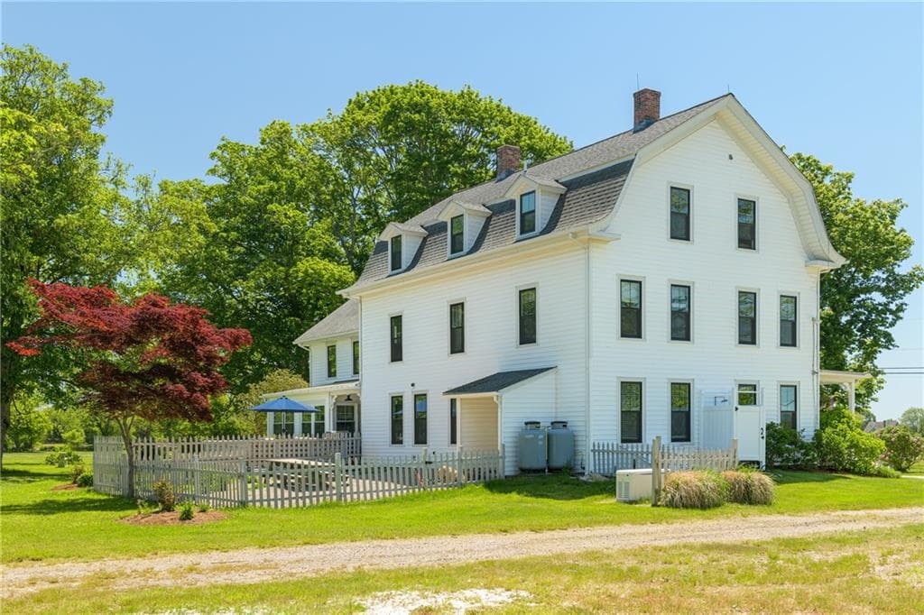 919 A Matunuck School House Road photo 40