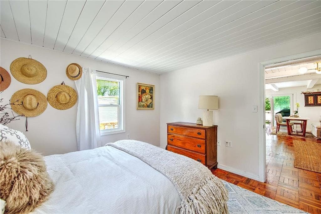 Single Family Residence at 33 West Main Road, Little Compton, photo 32 of 42