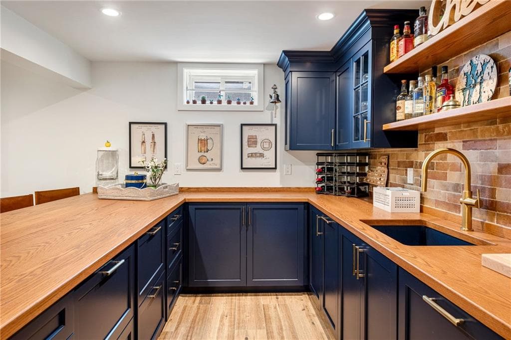 1048 Ocean Road Road photo 46