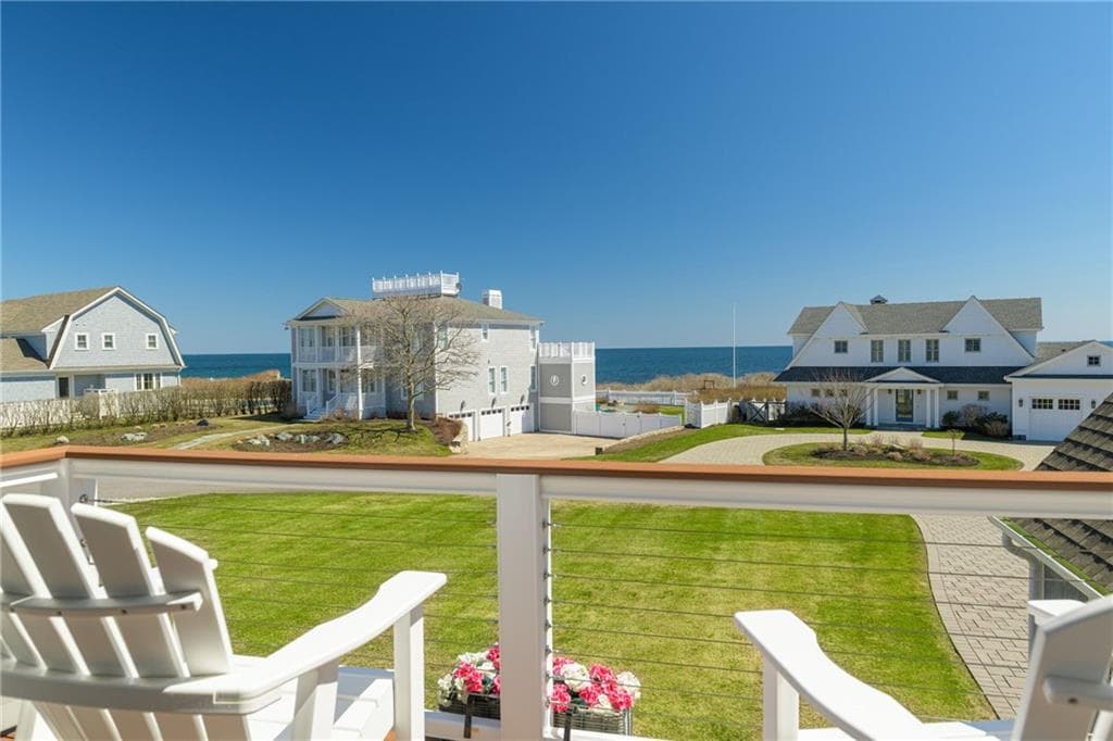 1048 Ocean Road Road photo 32