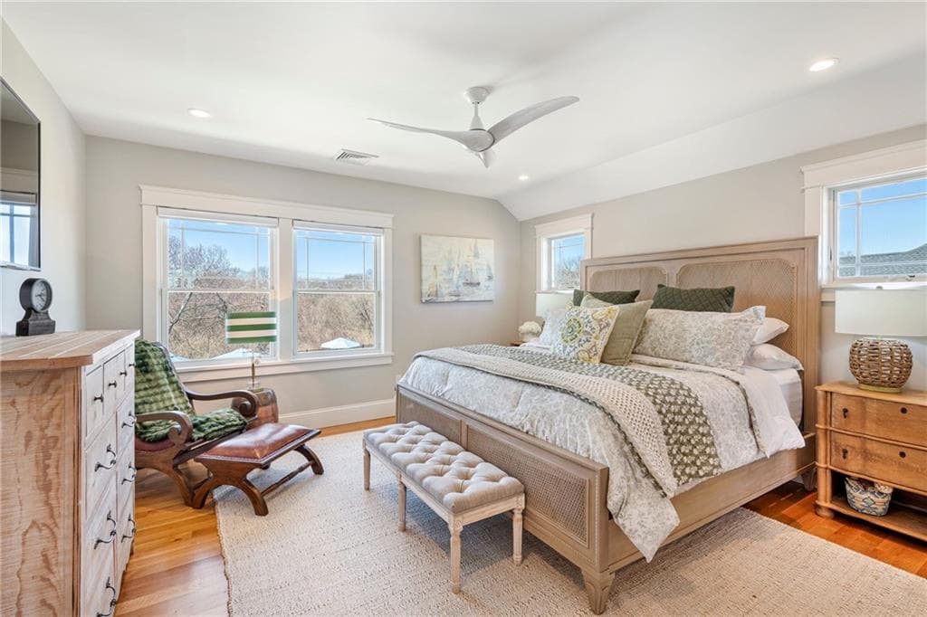 1048 Ocean Road Road photo 33